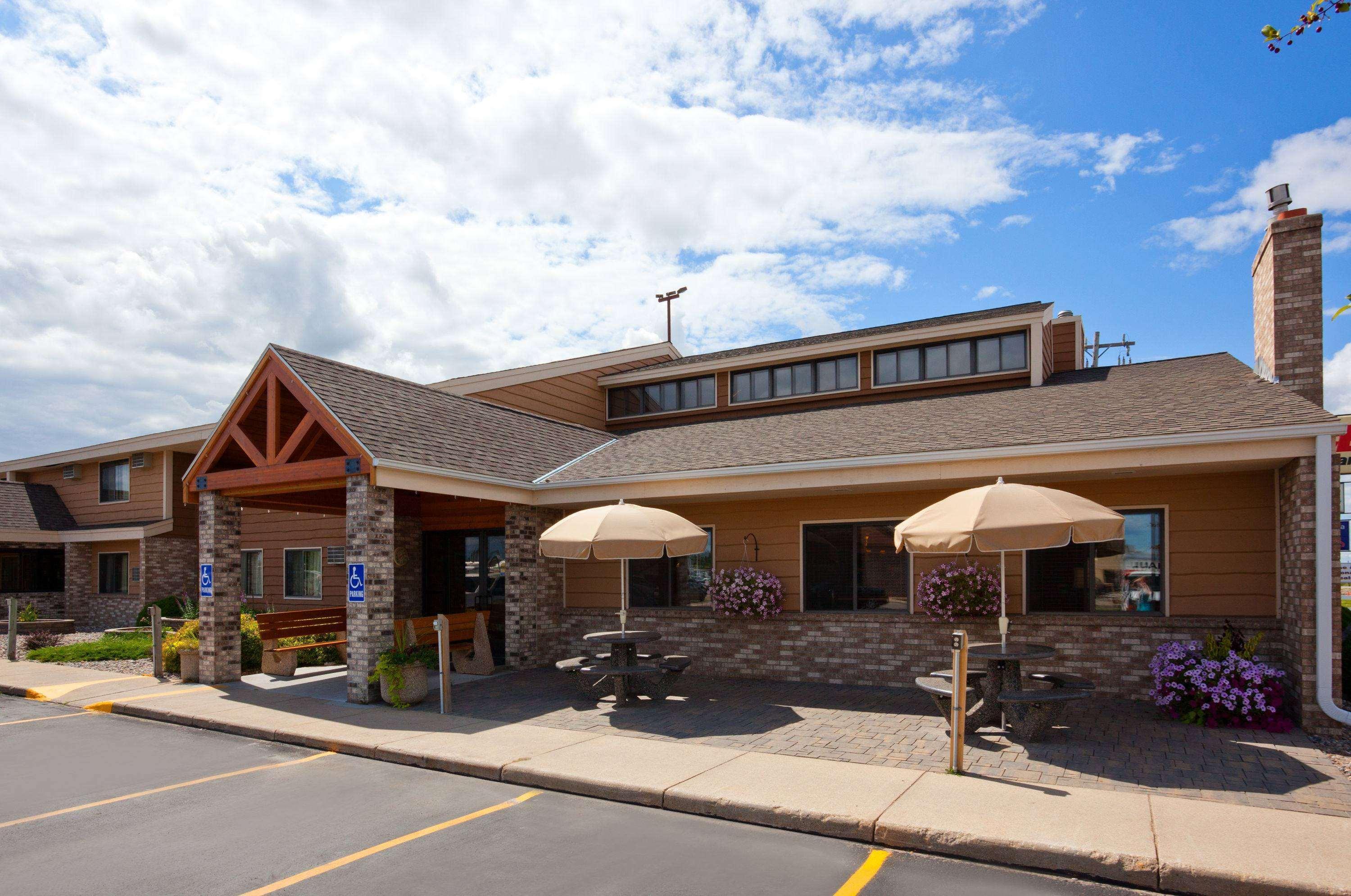 Americinn By Wyndham Roseau Exteriér fotografie
