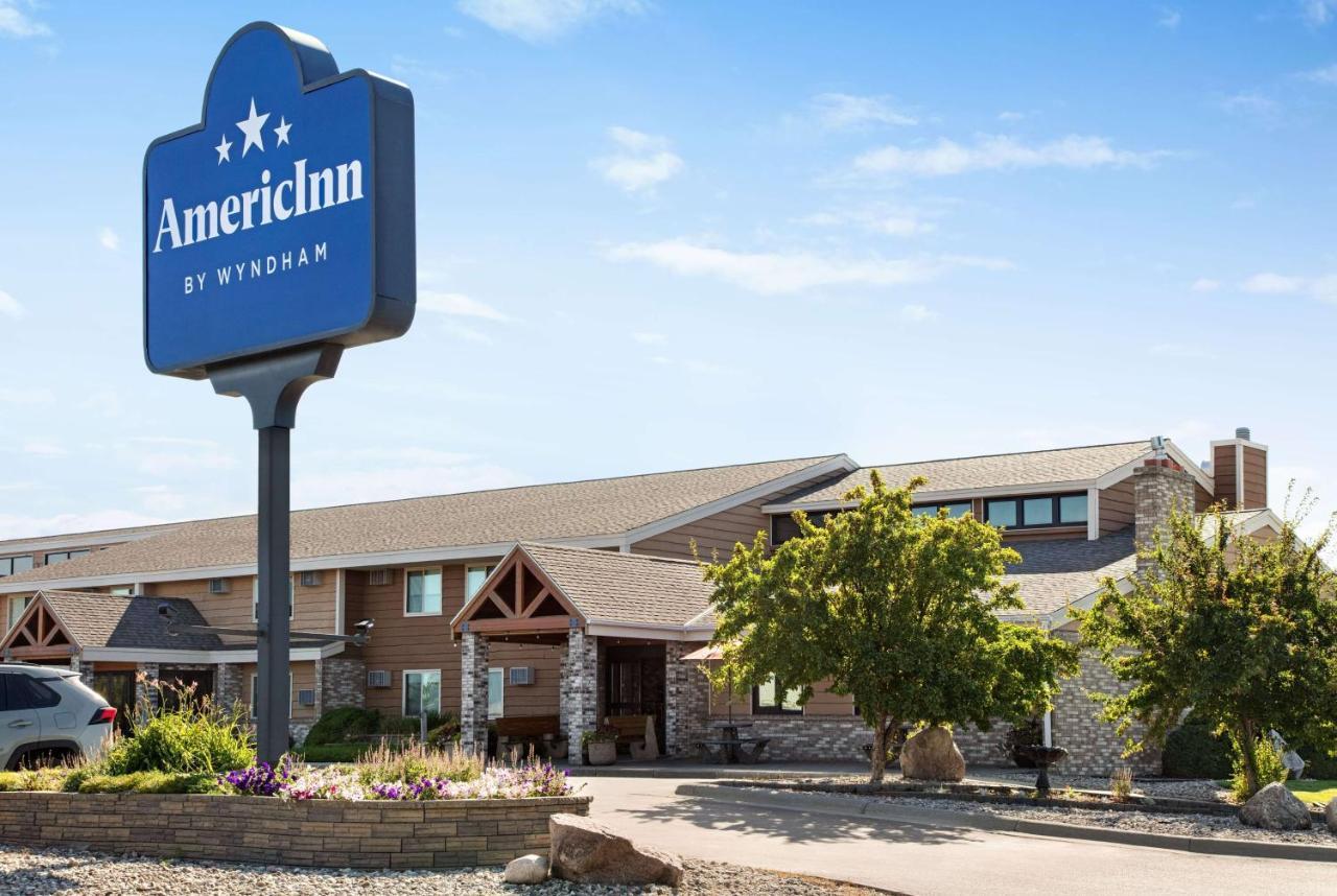 Americinn By Wyndham Roseau Exteriér fotografie