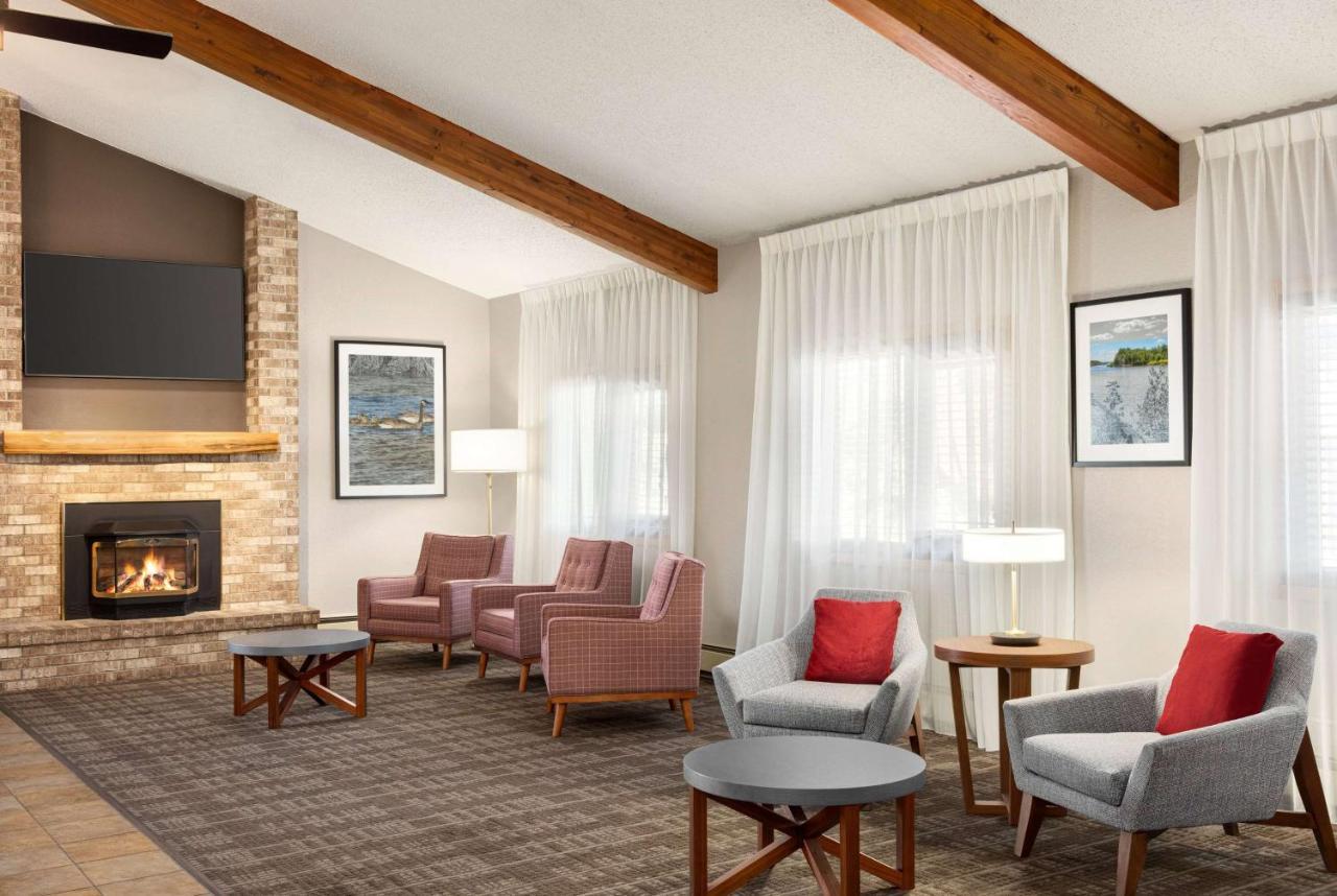 Americinn By Wyndham Roseau Exteriér fotografie