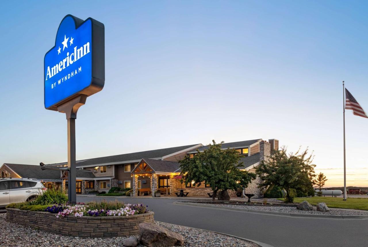 Americinn By Wyndham Roseau Exteriér fotografie